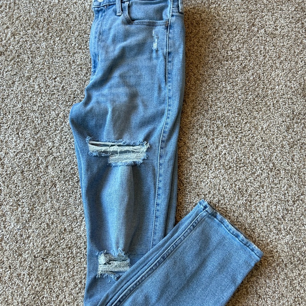 Never worn, too big, size 1, curvy fit